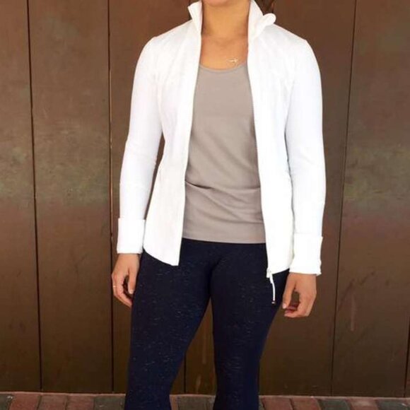 Lululemon Define Jacket White (First Release) size 4 - Picture 12 of 16